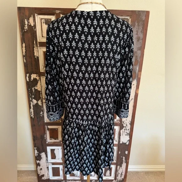 Anthropologie Vanessa Virginia mini dress - size M - Picture 8 of 11